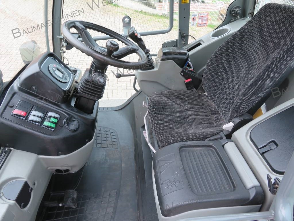 Wheel loader Kramer 8115