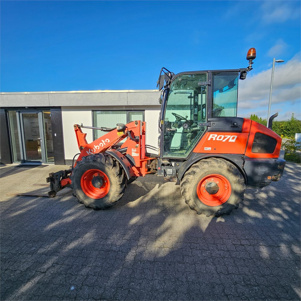 Wheel loader Kubota R070