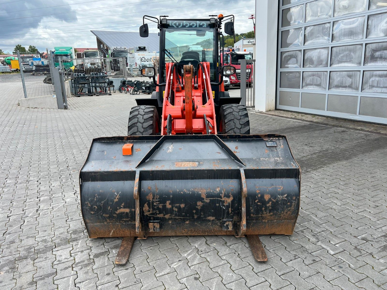 Wheel loader Kubota R070 / Gabel & Schaufel / nur 1.869h!