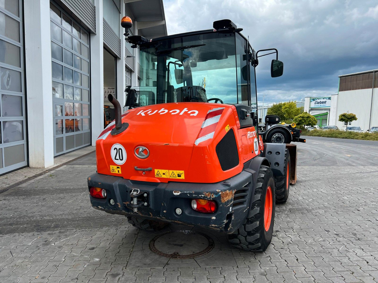 Wheel loader Kubota R070 / Gabel & Schaufel / nur 1.869h!