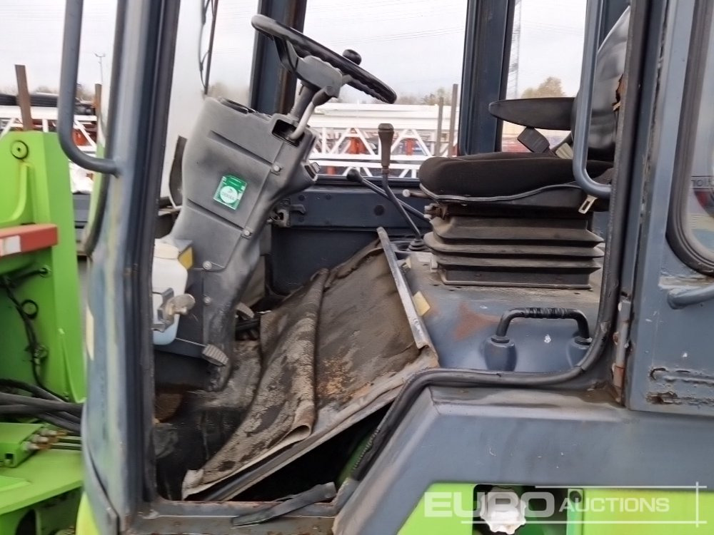 Wheel loader Kubota R520