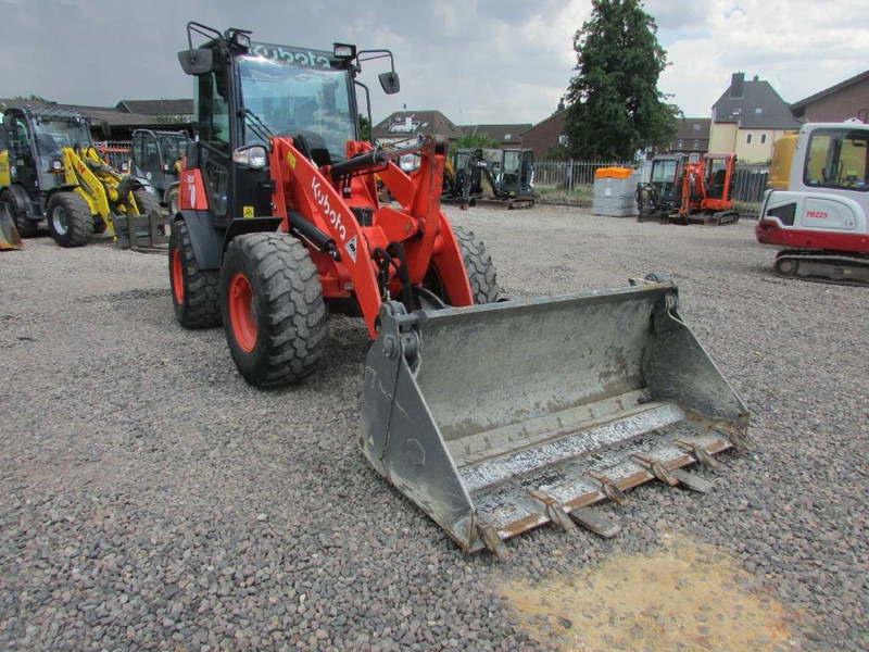 Wheel loader Kubota R 065 Radlader 31.000 EUR