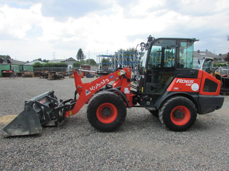 Wheel loader Kubota R 065 Radlader 31.000 EUR