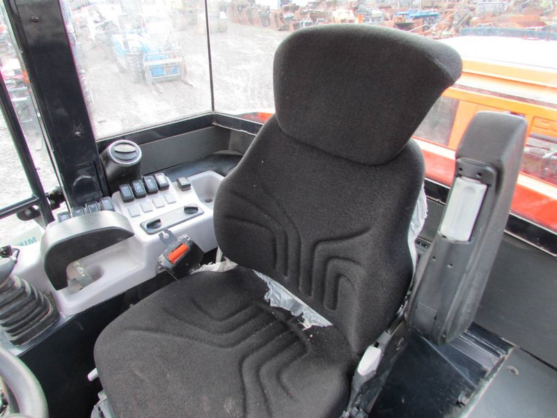 Wheel loader Kubota R 070 Radlader 35.800 EUR