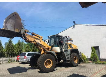 Wheel loader LIEBHERR 550