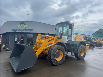 Wheel loader LIEBHERR L524