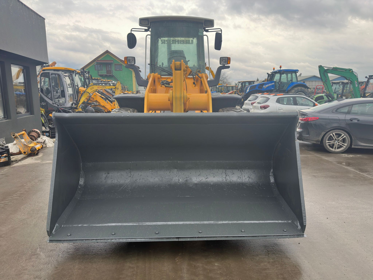 Wheel loader LIEBHERR L524