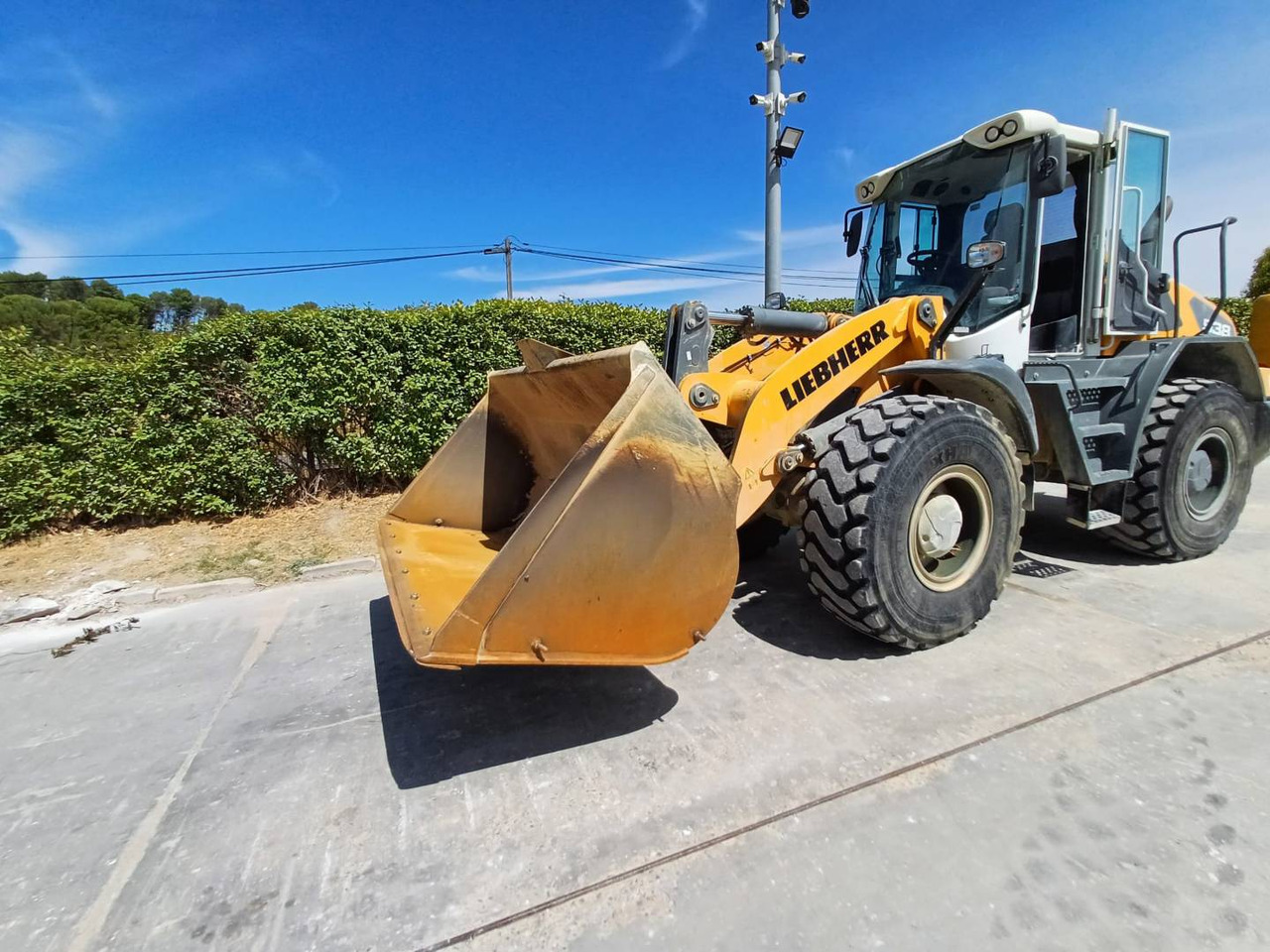 Wheel loader LIEBHERR L538