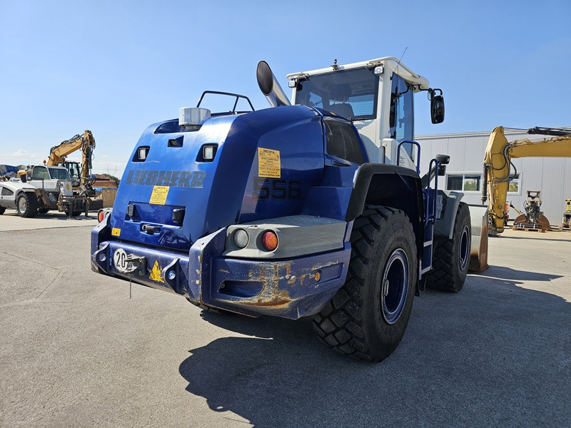 Wheel loader LIEBHERR L556