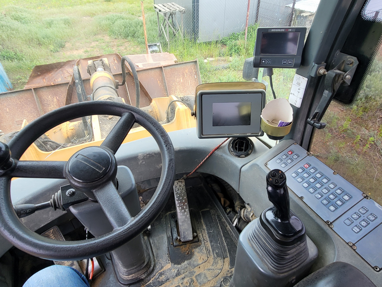 Wheel loader LIEBHERR L566