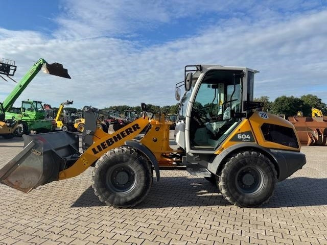 Wheel loader LIEBHERR L 504 Compact