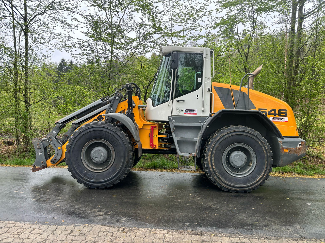 Wheel loader LIEBHERR L 546