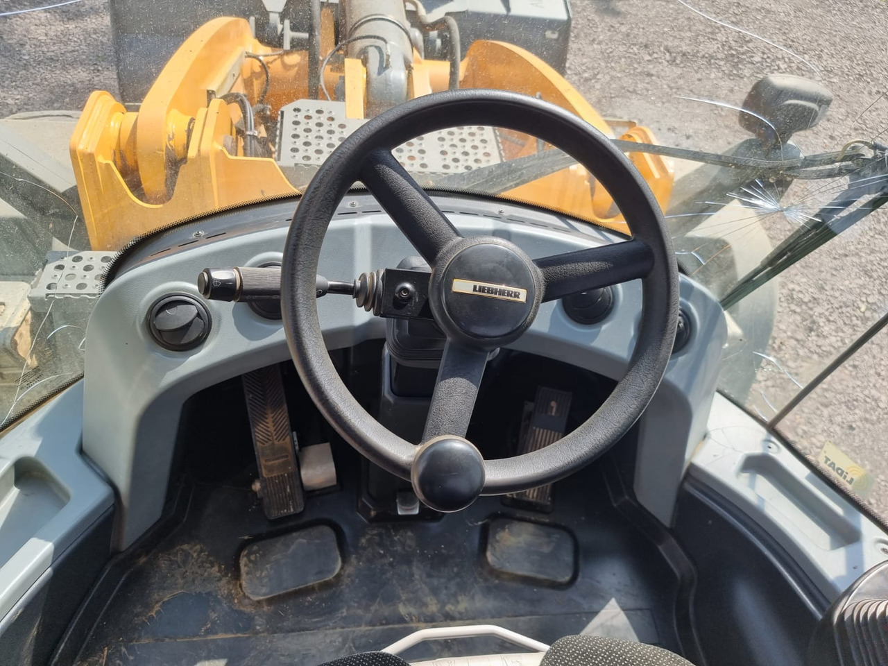 Wheel loader LIEBHERR L 576 XPower
