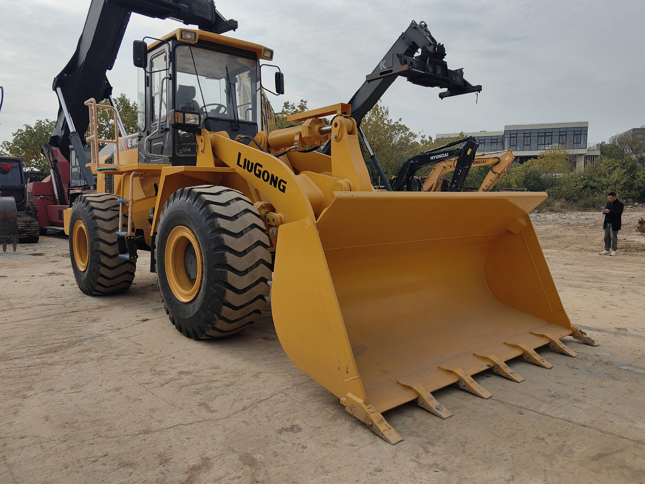 Wheel loader LIUGONG 856 CLG856H 862H 870H