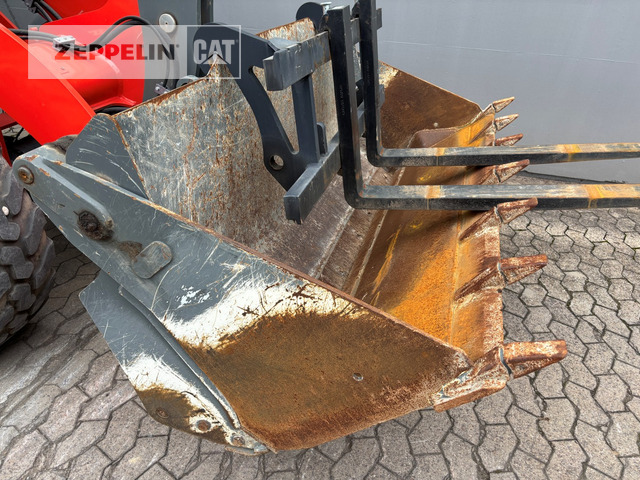 Wheel loader Liebherr L506