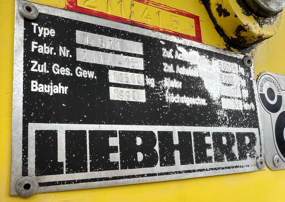 Wheel loader Liebherr L521 – Ładowarka kołowa / Radlader – 1990 – Diesel –