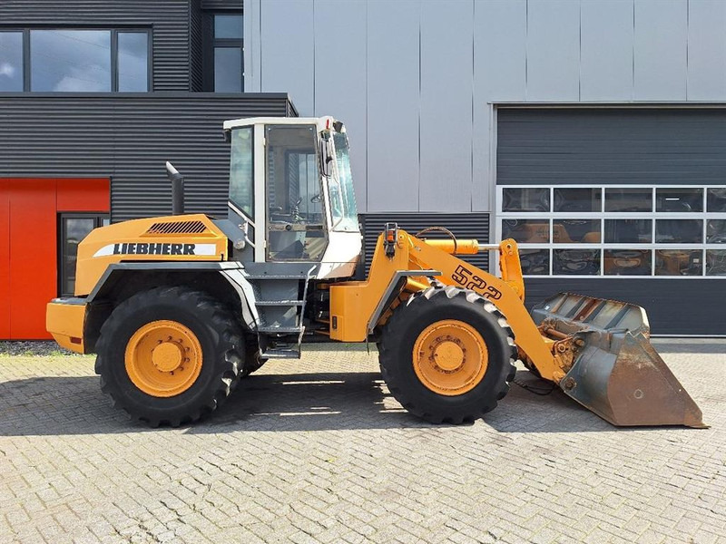 Wheel loader Liebherr L522