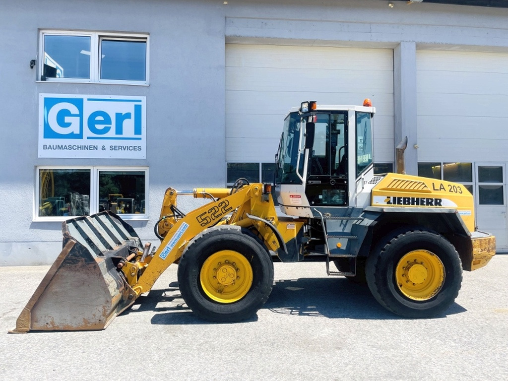 Wheel loader Liebherr L522 (4023)