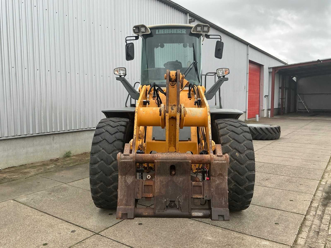 Wheel loader Liebherr L524