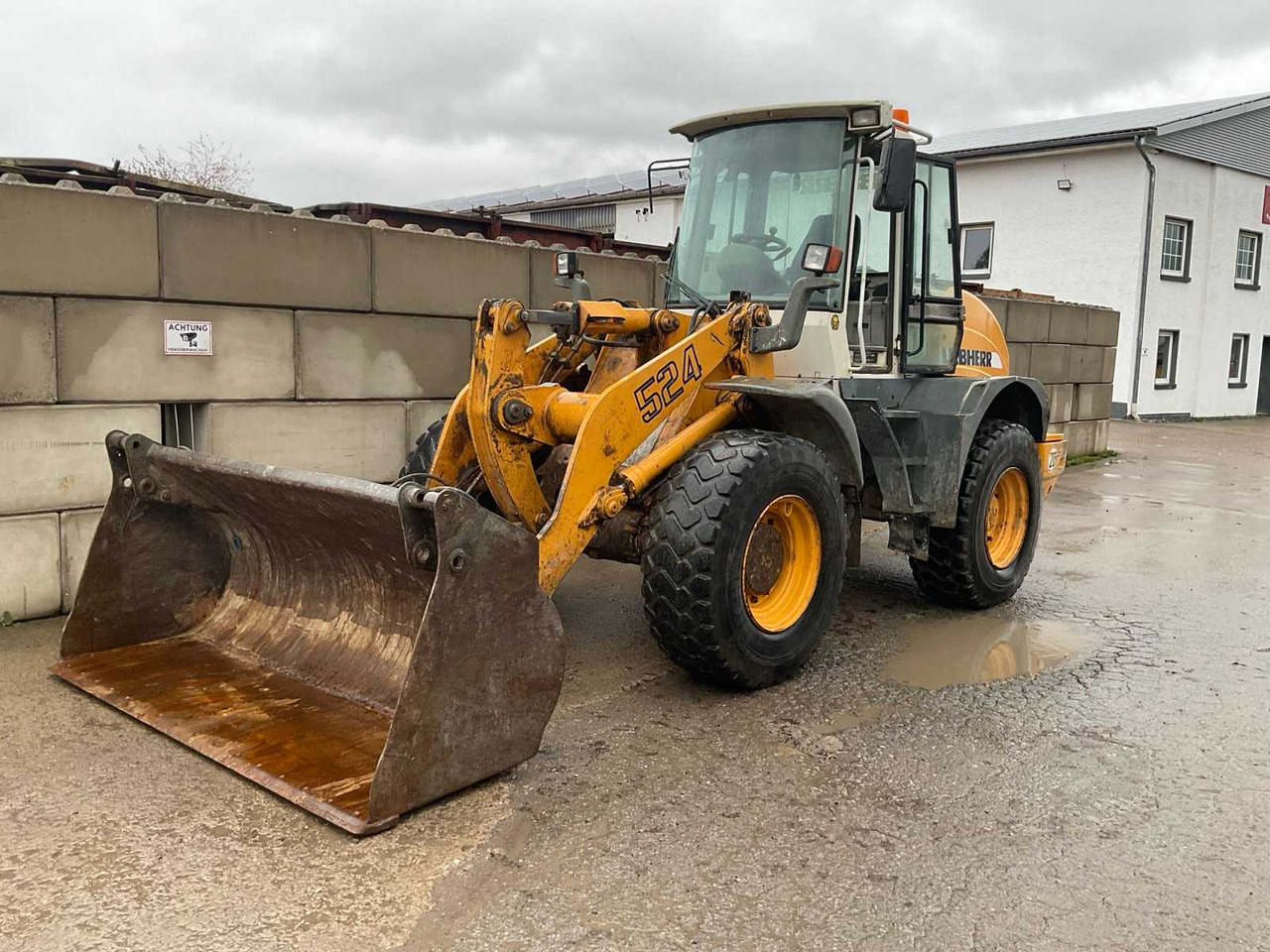 Wheel loader Liebherr L524
