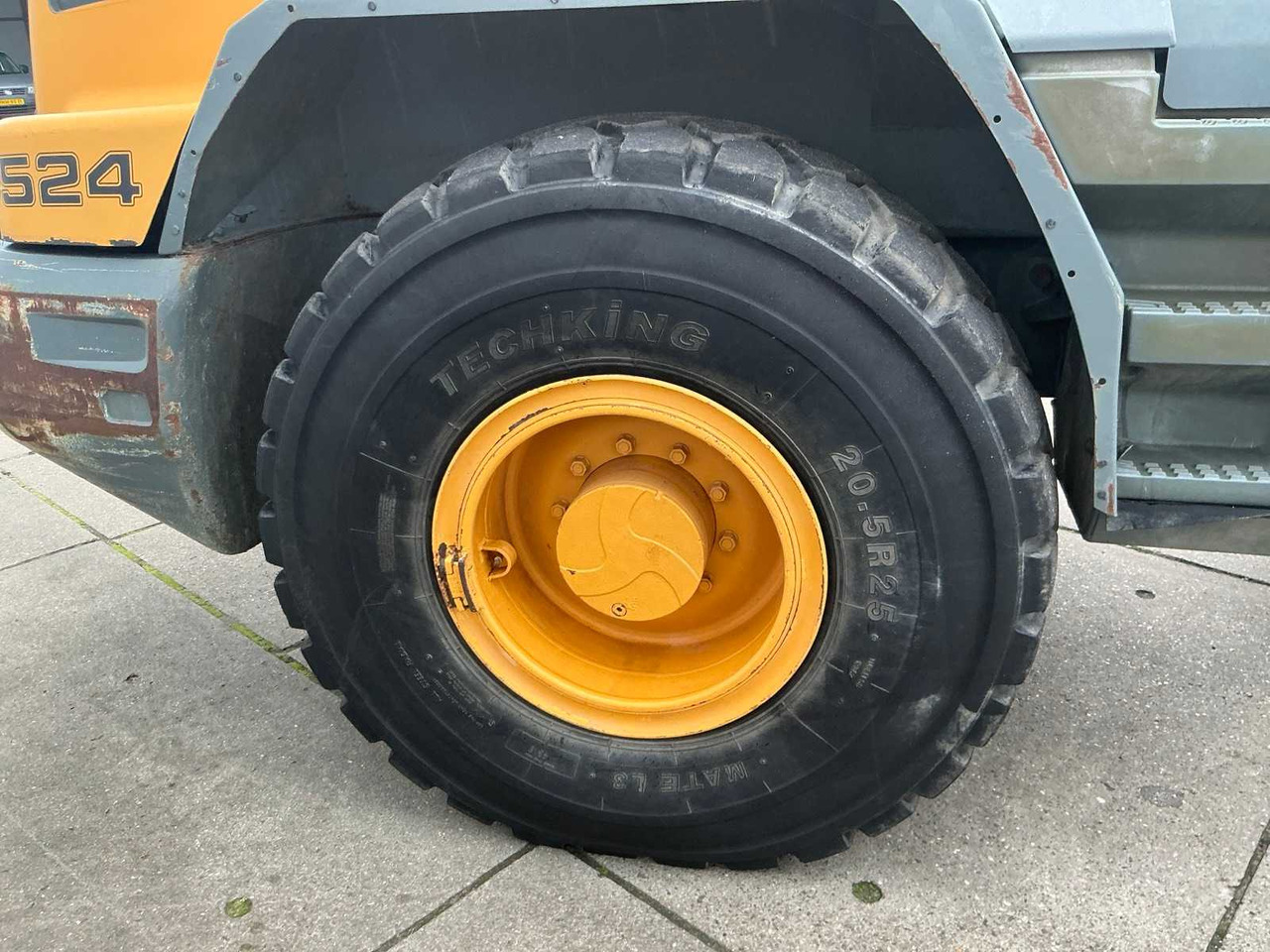 Wheel loader Liebherr L524
