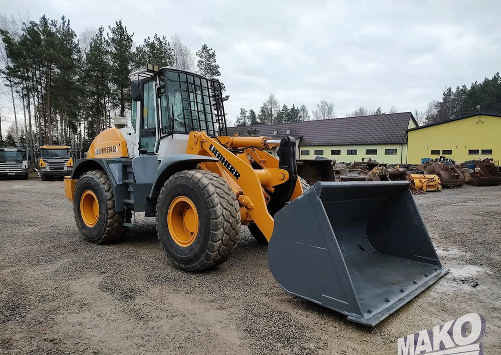 Wheel loader Liebherr L534