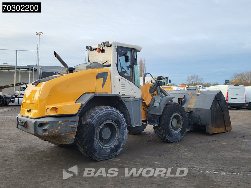 Wheel loader Liebherr L538 High Tip Bucket