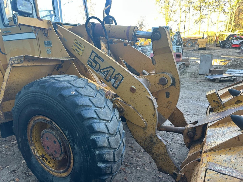Wheel loader Liebherr L541 Included spare wheels