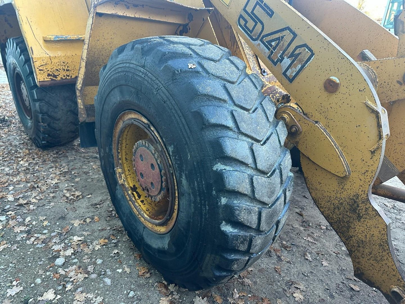 Wheel loader Liebherr L541 Included spare wheels
