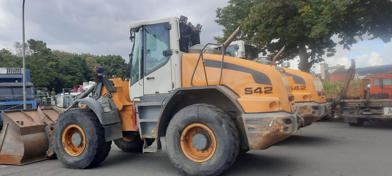 Wheel loader Liebherr L542 1-Hand Reifen:50% Deuschema