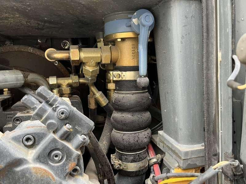 Wheel loader Liebherr L554