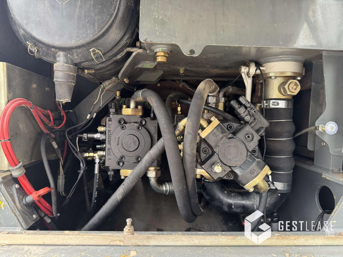 Wheel loader Liebherr L556