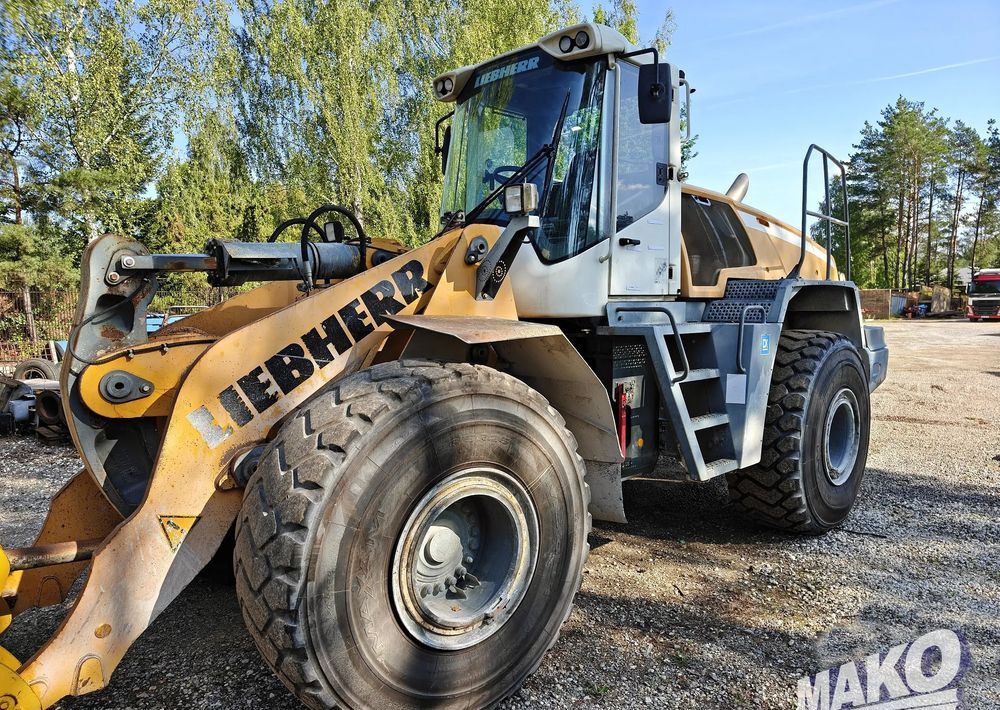 Wheel loader Liebherr L566