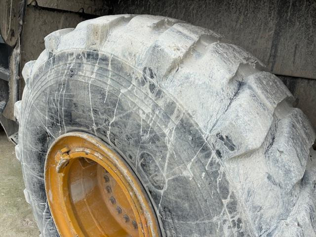 Wheel loader Liebherr L566