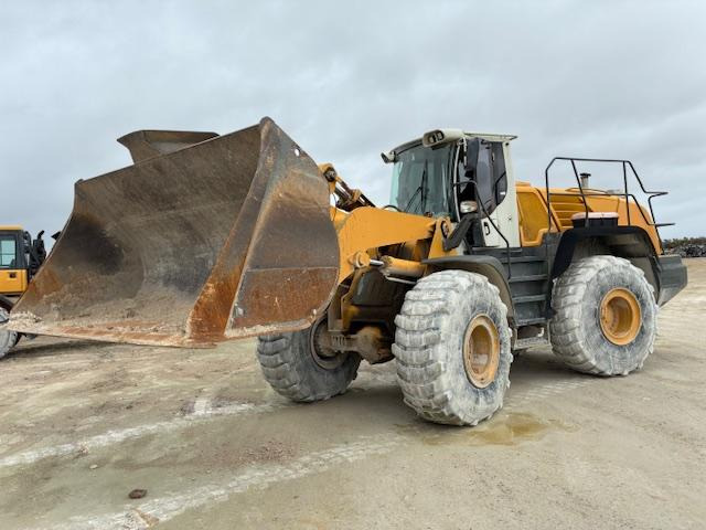 Wheel loader Liebherr L566