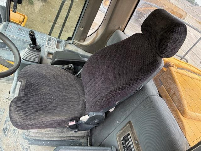 Wheel loader Liebherr L566