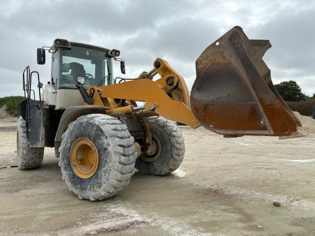 Wheel loader Liebherr L566