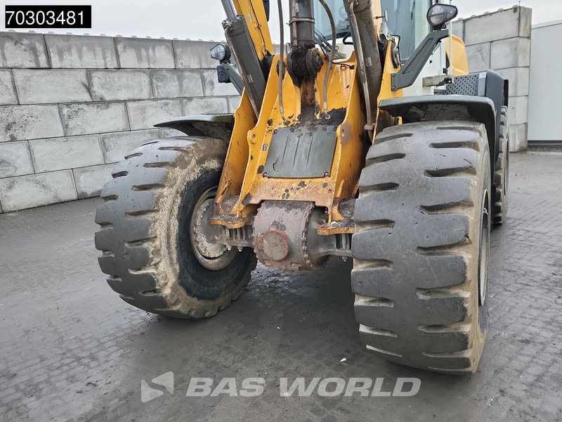 Wheel loader Liebherr L576