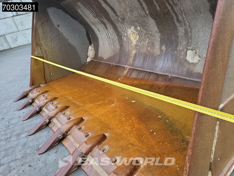 Wheel loader Liebherr L576