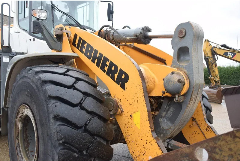 Wheel loader Liebherr L576 X power -stock id93