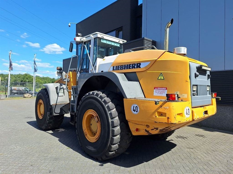 Wheel loader Liebherr L580