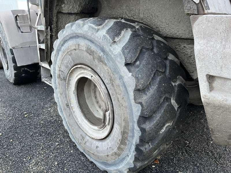 Wheel loader Liebherr L580