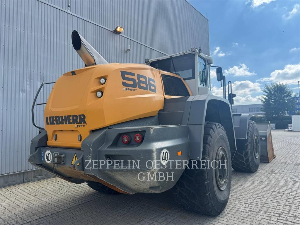 Wheel loader Liebherr L586