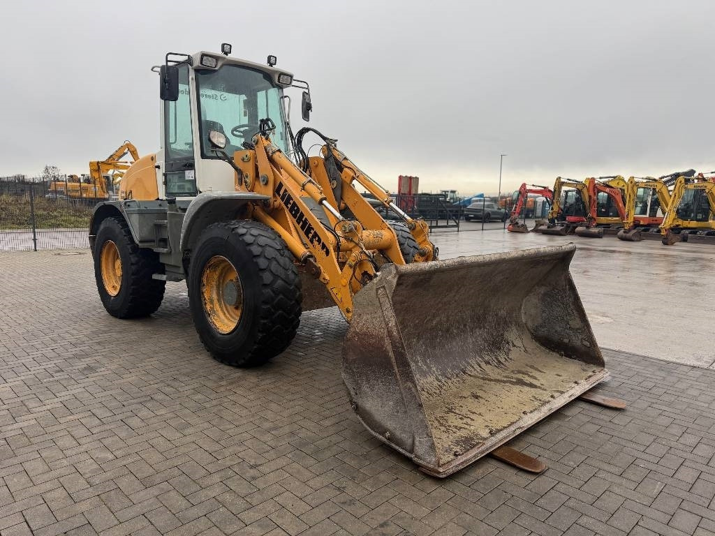 Wheel loader Liebherr L 514