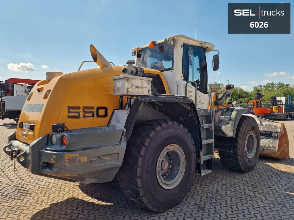 Wheel loader Liebherr L 550 / 2014 / 9.783 h