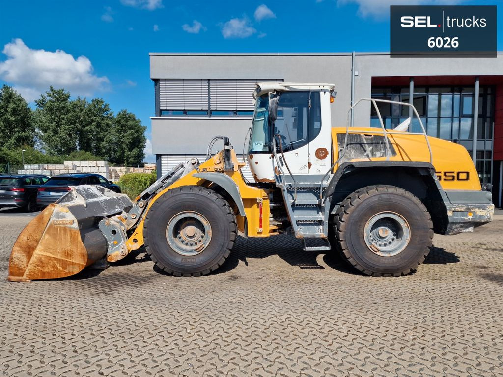 Wheel loader Liebherr L 550 / 2014 / 9.783 h