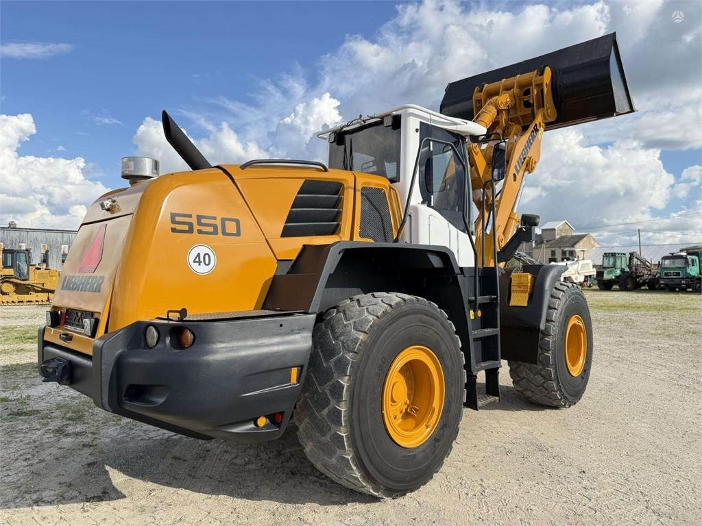 Wheel loader Liebherr L 550 , quick coupler