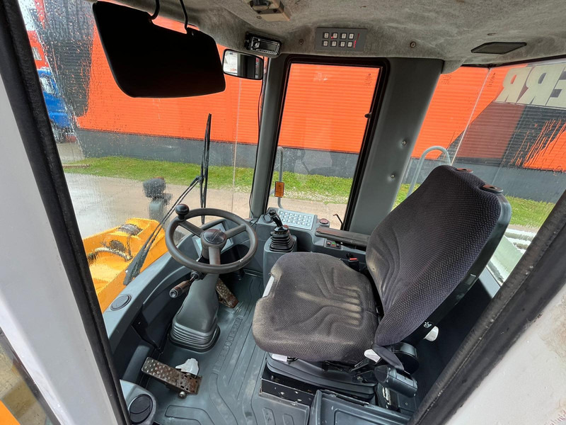 Wheel loader Liebherr L 554 4x4 AC / CENTRL LUBRICATION