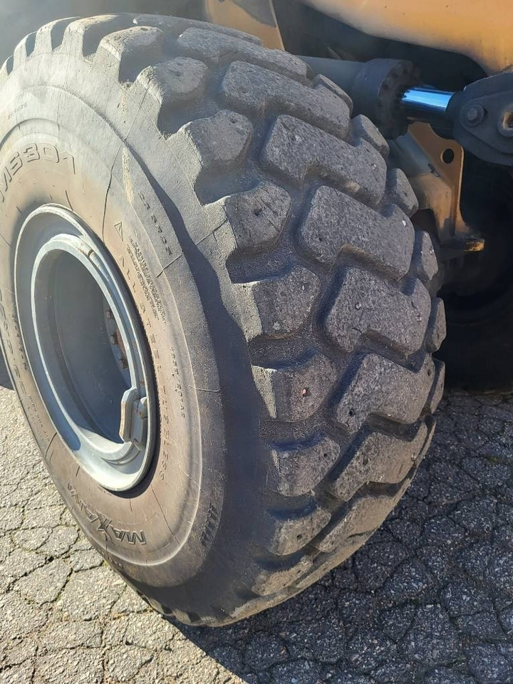 Wheel loader Liebherr L 556