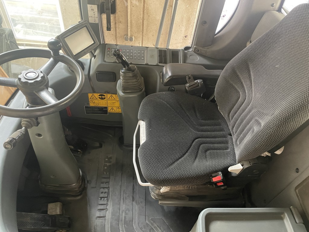 Wheel loader Liebherr L 576